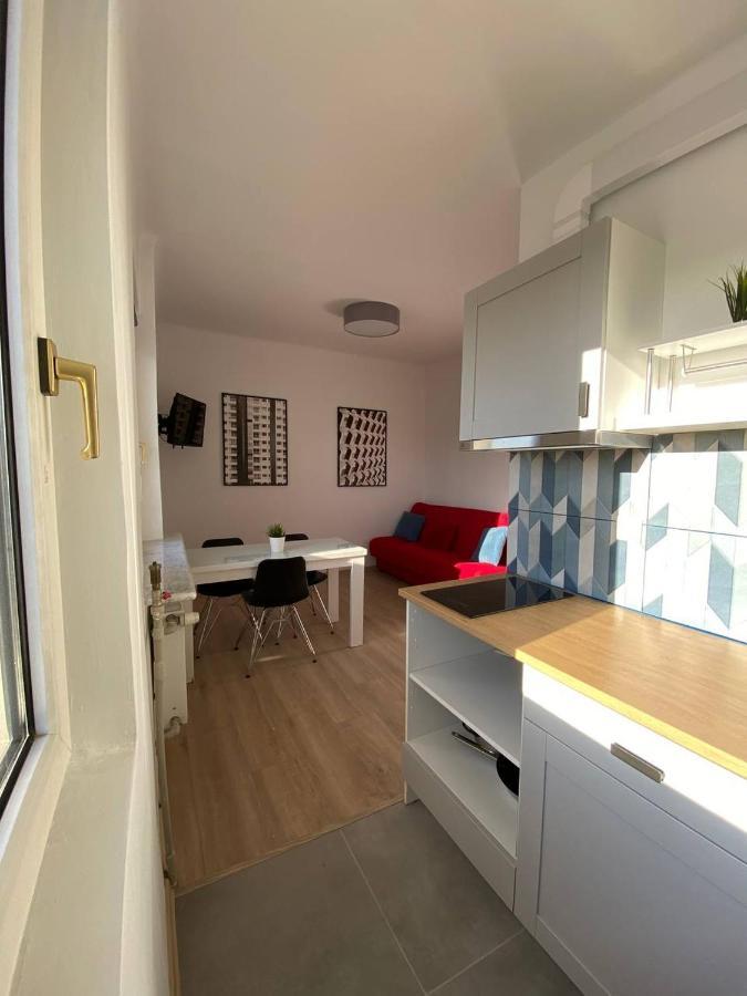 Murano Apartaments City Center Duo Варшава Екстериор снимка